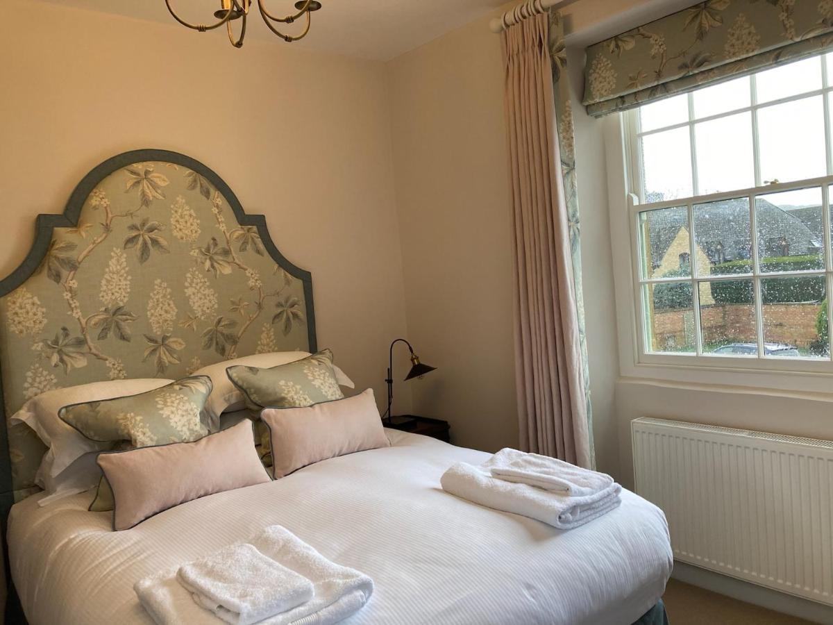 The Seagrave Arms Hotel Weston Subedge Kültér fotó